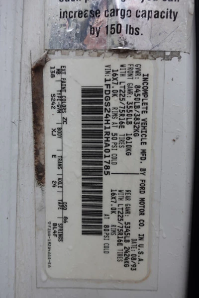 1994 Ford Econoline Van - Image 11 of 15