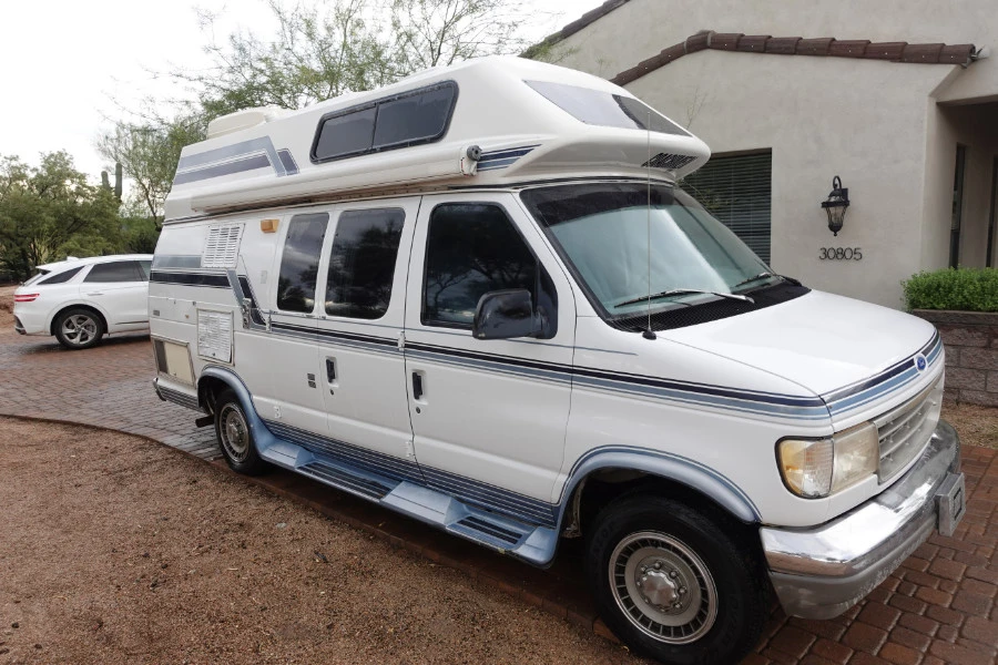 1994 Ford Econoline Van - Image 2 of 15
