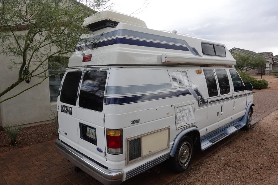 1994 Ford Econoline Van - Image 9 of 15
