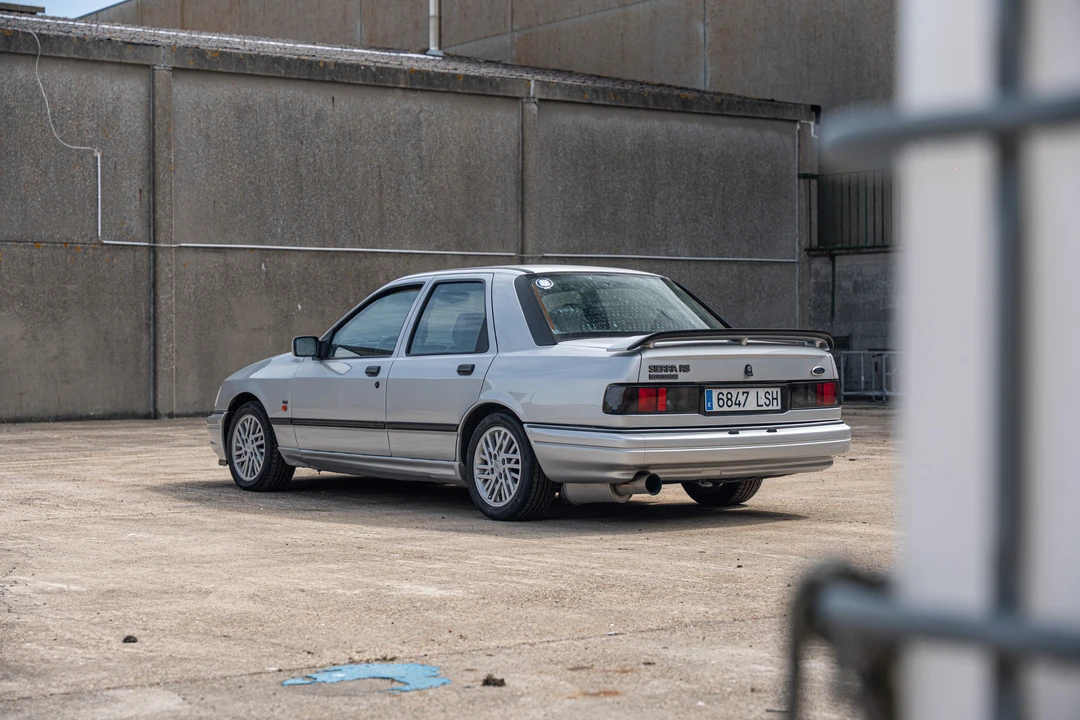 1994 Ford Sierra RS Cosworth - Image 7 of 31