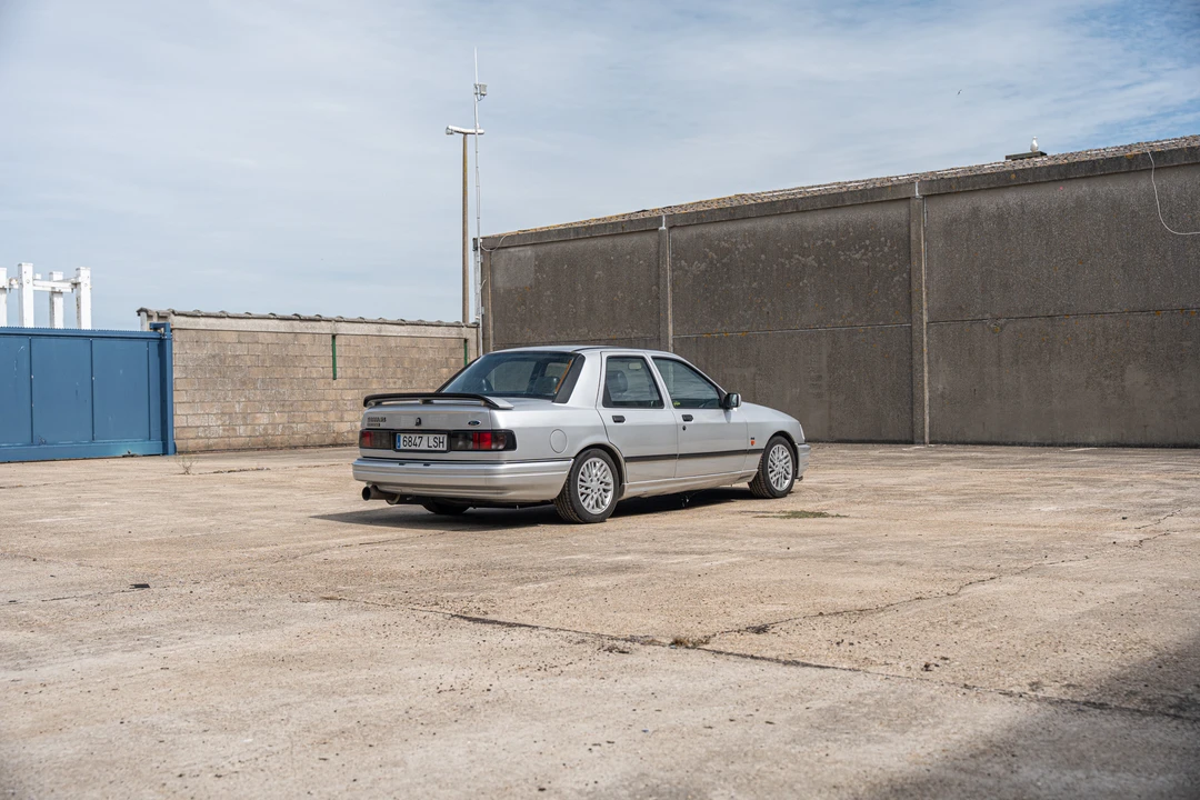 1994 Ford Sierra RS Cosworth - Image 5 of 31