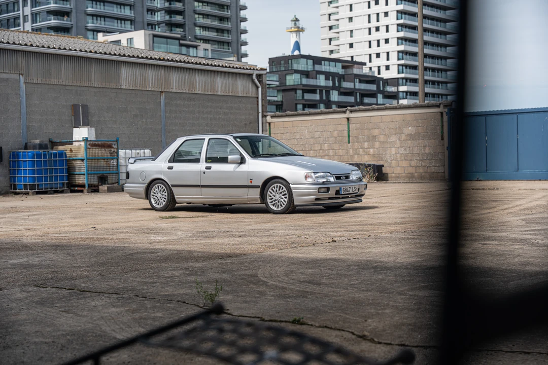 1994 Ford Sierra RS Cosworth - Image 12 of 31