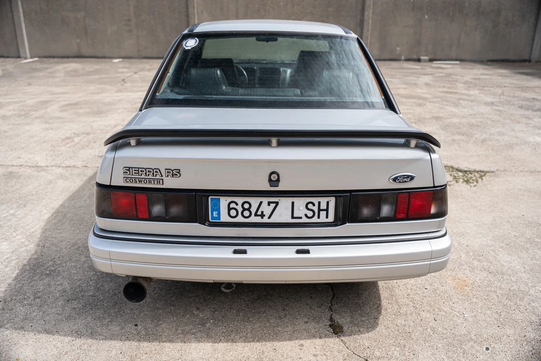 1994 Ford Sierra RS Cosworth - Image 14 of 31