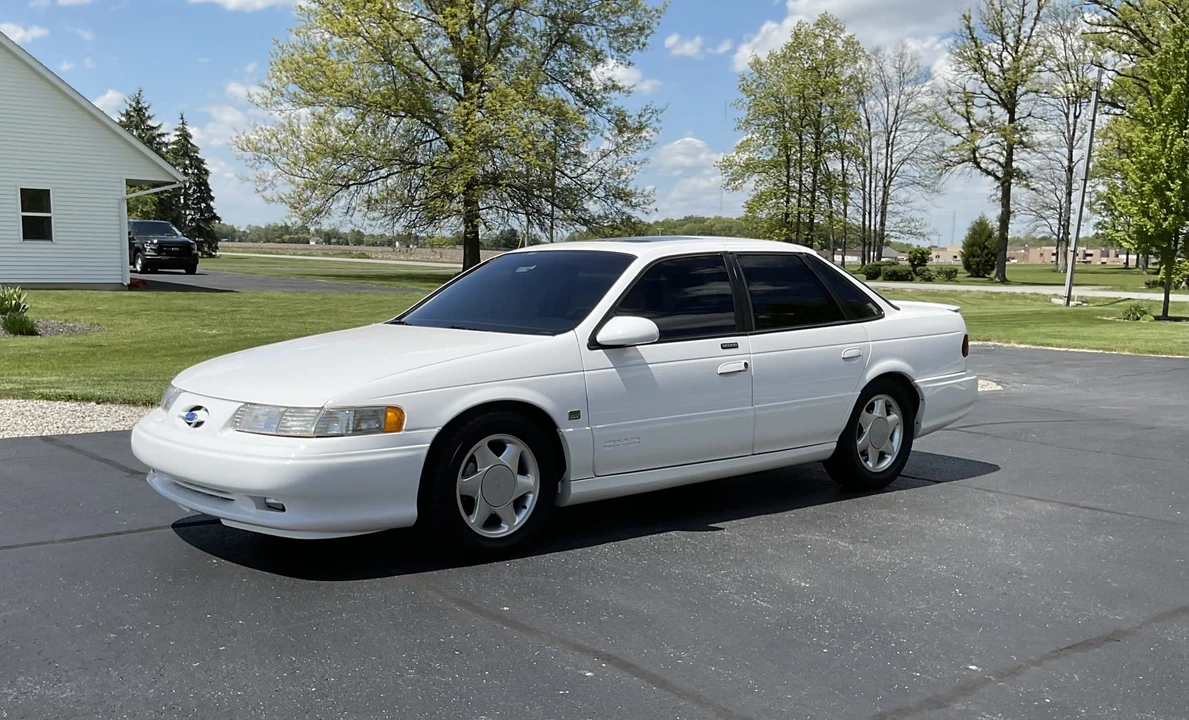 1994 Ford Taurus SHO 2nd Gen - Image 3 of 31