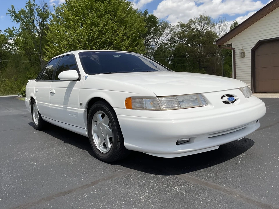 1994 Ford Taurus SHO 2nd Gen - Image 20 of 31