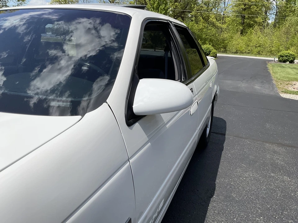 1994 Ford Taurus SHO 2nd Gen - Image 23 of 31