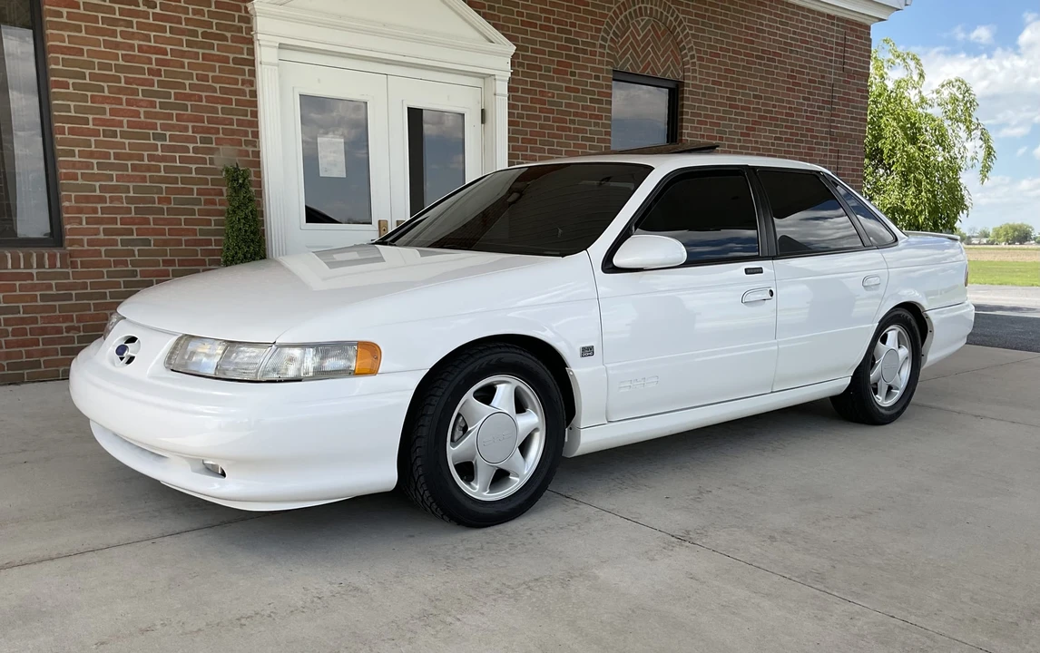 1994 Ford Taurus SHO 2nd Gen - Image 4 of 31