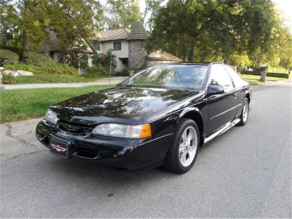 1994 Ford Thunderbird 10th Gen - Image 3 of 12