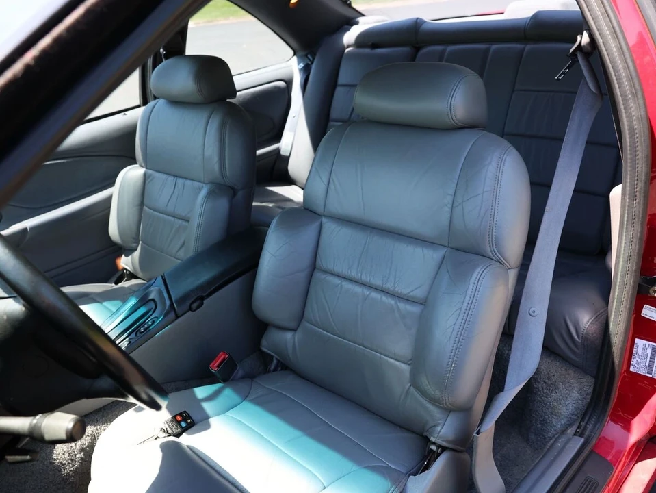 1994 Ford Thunderbird 10th Gen - Image 2 of 2