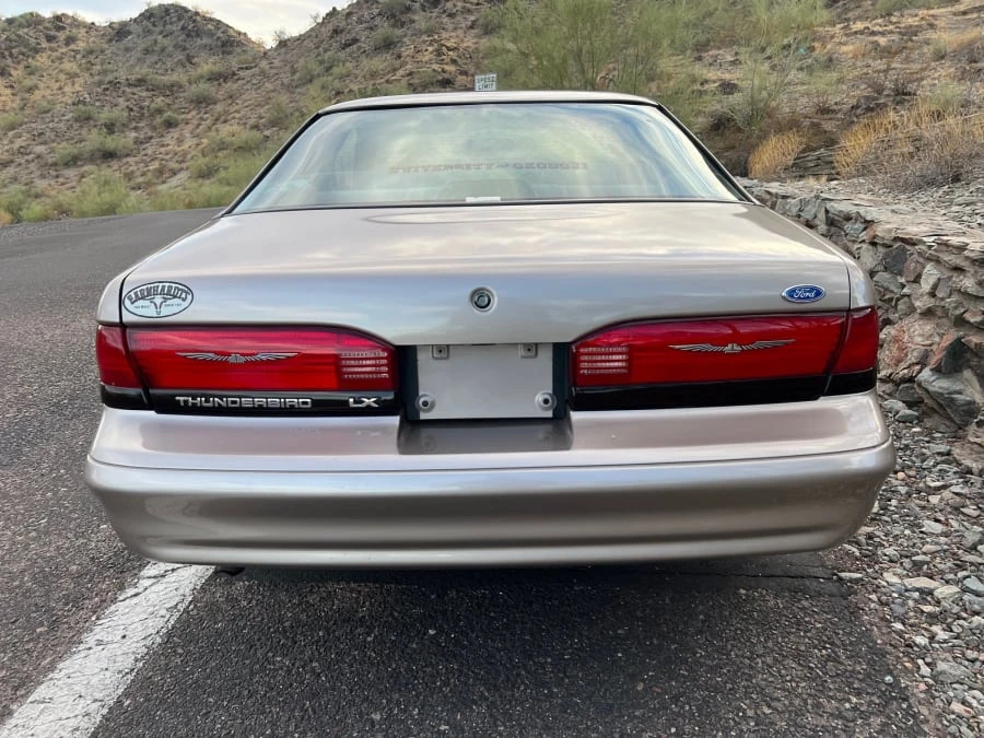 1994 Ford Thunderbird 10th Gen - Image 3 of 11