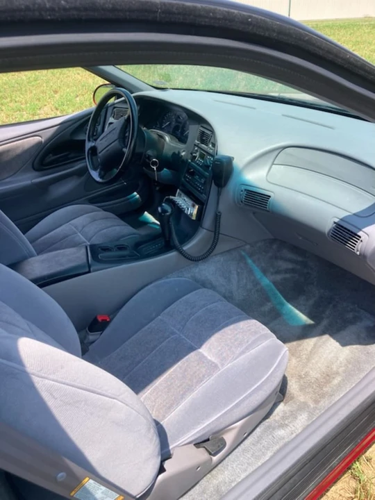 1994 Ford Thunderbird 10th Gen - Image 7 of 11