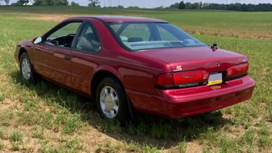 1994 Ford Thunderbird 10th Gen - Image 6 of 11