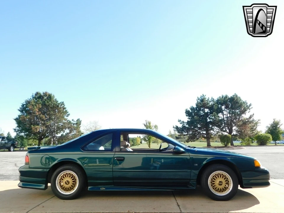 1994 Ford Thunderbird 10th Gen - Image 5 of 12