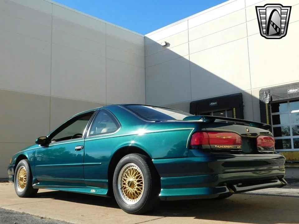1994 Ford Thunderbird 10th Gen - Image 9 of 12