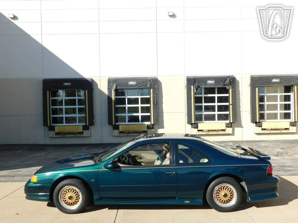 1994 Ford Thunderbird 10th Gen - Image 4 of 12