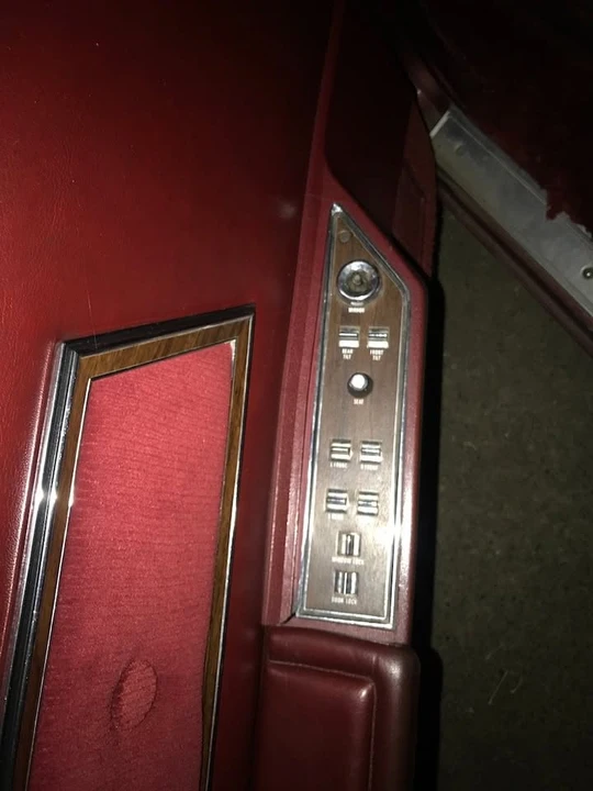 1994 Ford Thunderbird 10th Gen - Image 10 of 19