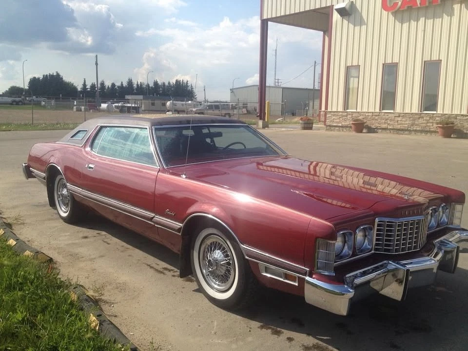 1994 Ford Thunderbird 10th Gen - Image 8 of 19