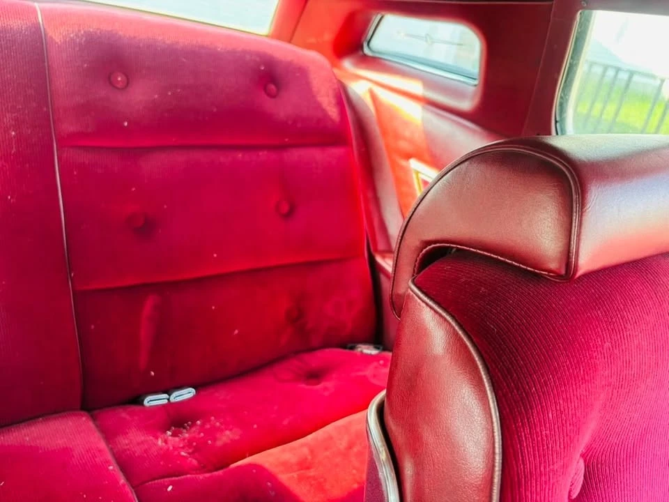 1994 Ford Thunderbird 10th Gen - Image 18 of 19