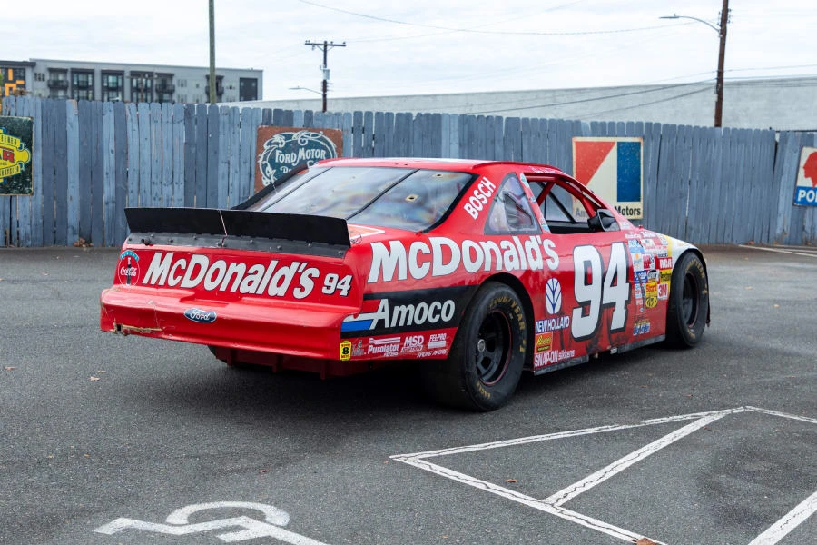 1994 Ford Thunderbird 10th Gen - Image 3 of 29