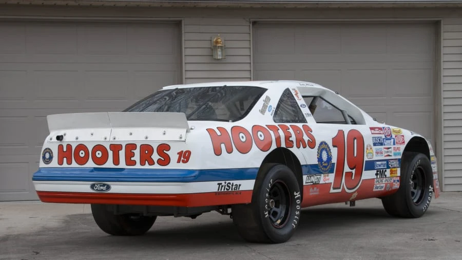 1994 Ford Thunderbird 10th Gen - Image 3 of 12