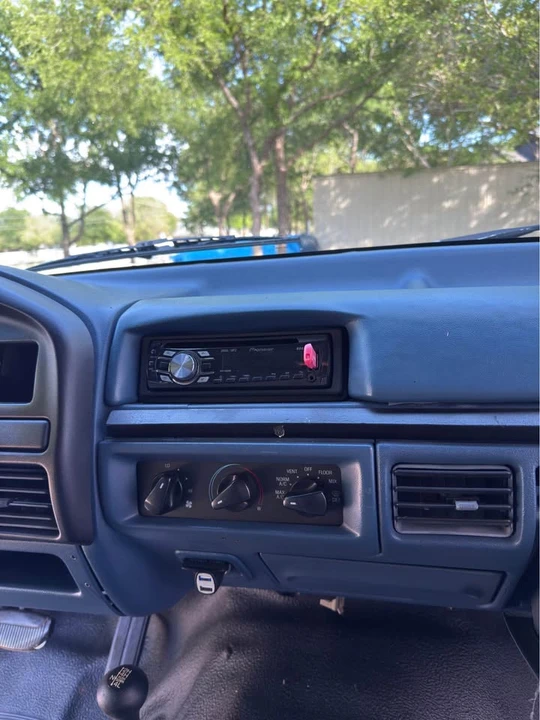 1994 Ford Bronco 5th Gen - Image 10 of 14