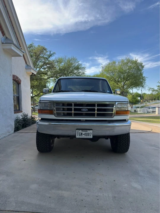 1994 Ford Bronco 5th Gen - Image 2 of 14