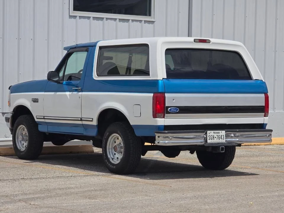 1994 Ford Bronco 5th Gen - Image 3 of 20