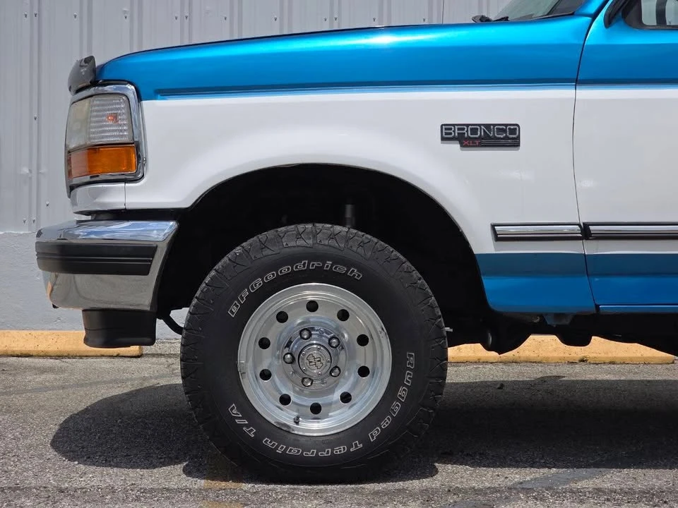1994 Ford Bronco 5th Gen - Image 14 of 20