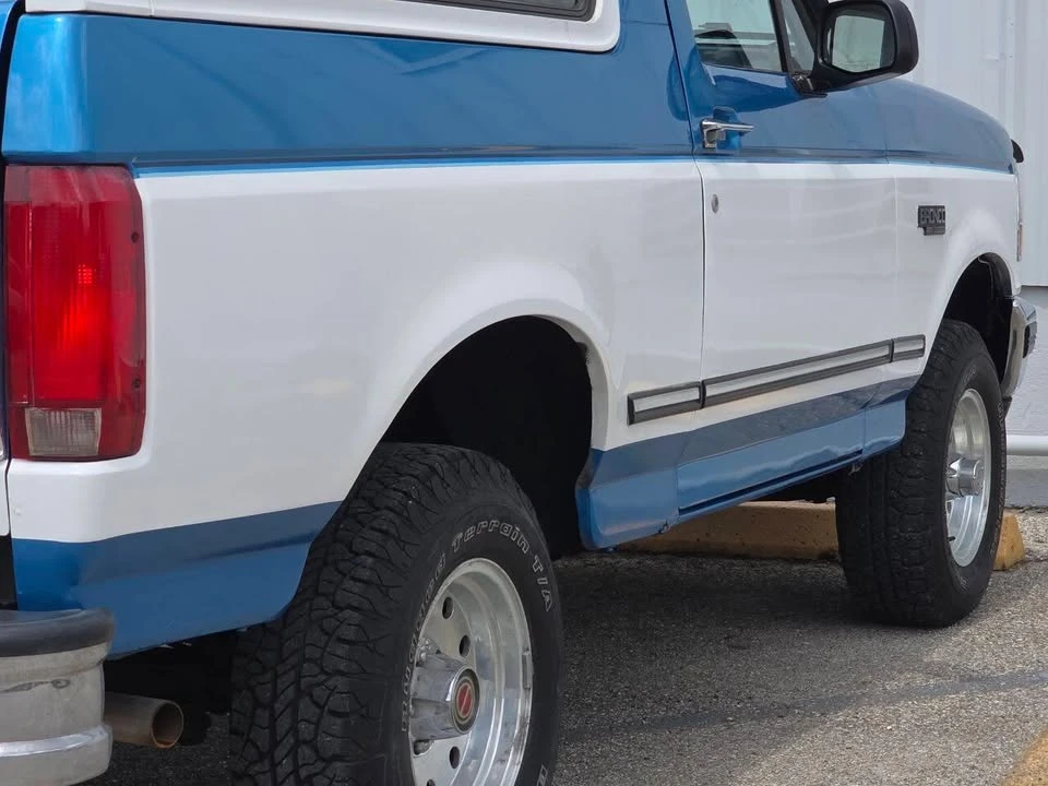 1994 Ford Bronco 5th Gen - Image 9 of 20