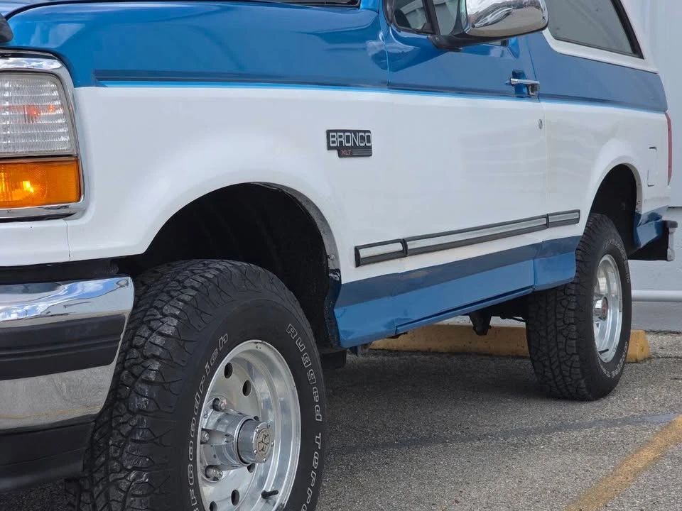 1994 Ford Bronco 5th Gen - Image 12 of 20