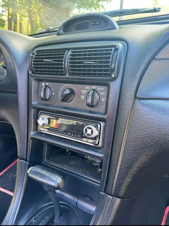 1994 Ford SN95 Mustang - Image 2 of 5