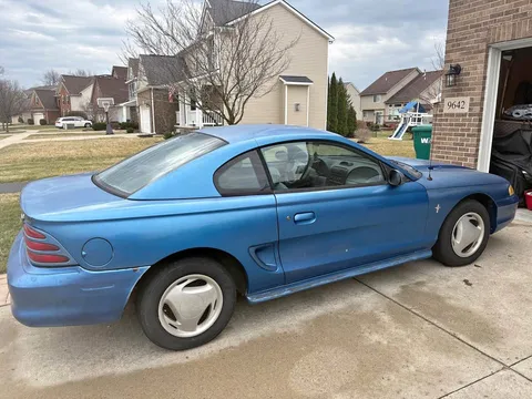 1994 Ford Mustang Coupe