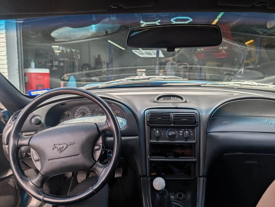 1994 Ford SN95 Mustang - Image 9 of 10