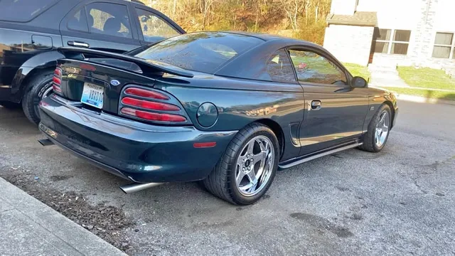 1994 Ford Mustang GT Premium Coupe