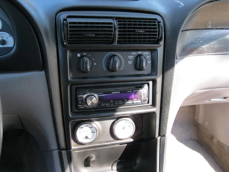 1994 Ford SN95 Mustang - Image 11 of 12