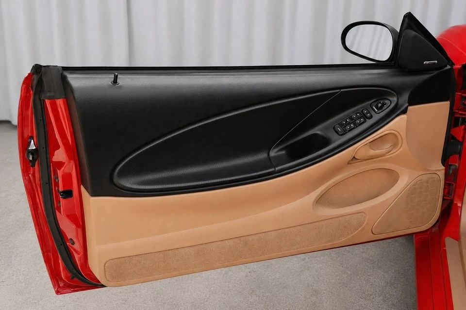 1994 Ford SN95 Mustang Cobra - Image 11 of 19
