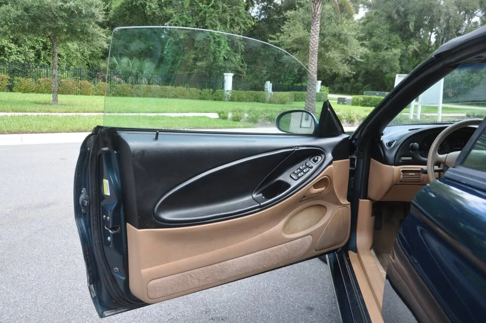 1994 Ford SN95 Mustang - Image 10 of 20