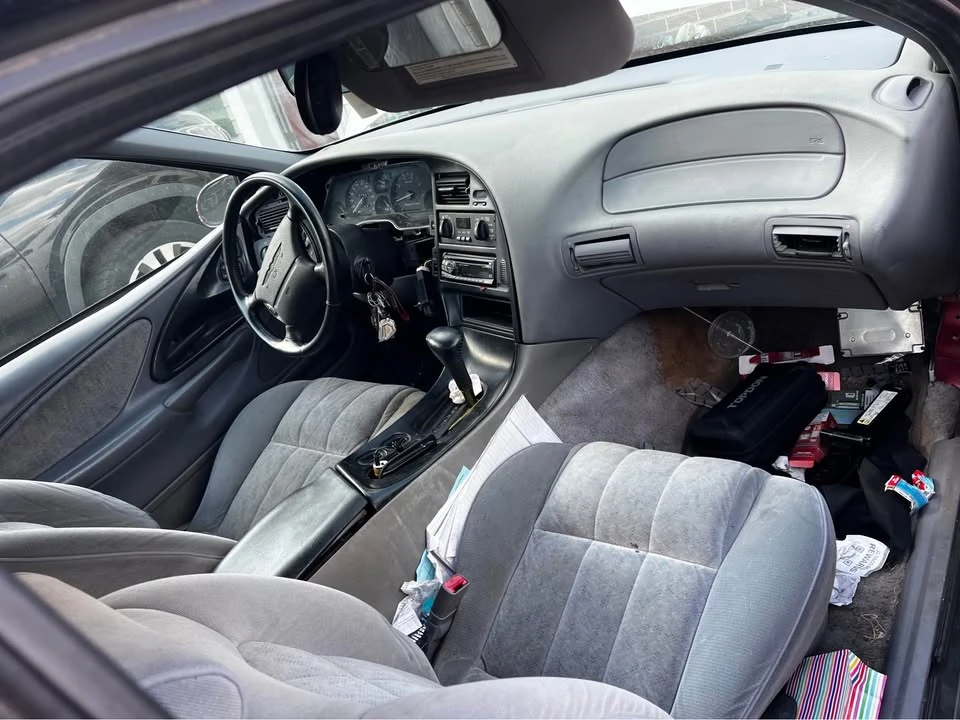 1994 Ford Thunderbird 10th Gen - Image 5 of 9