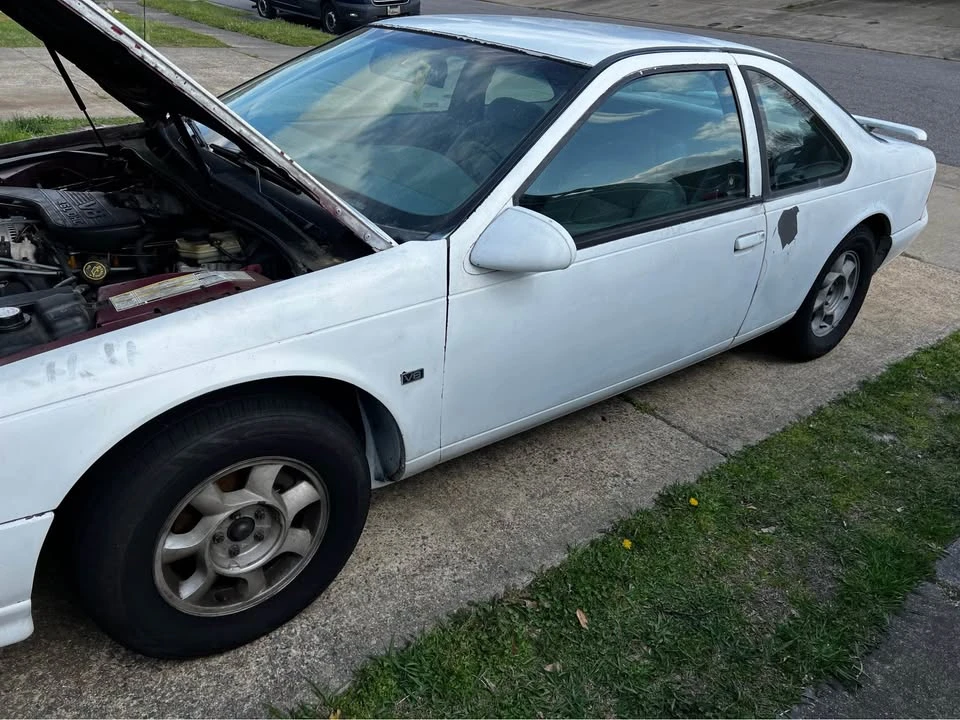1994 Ford Thunderbird 10th Gen - Image 8 of 9