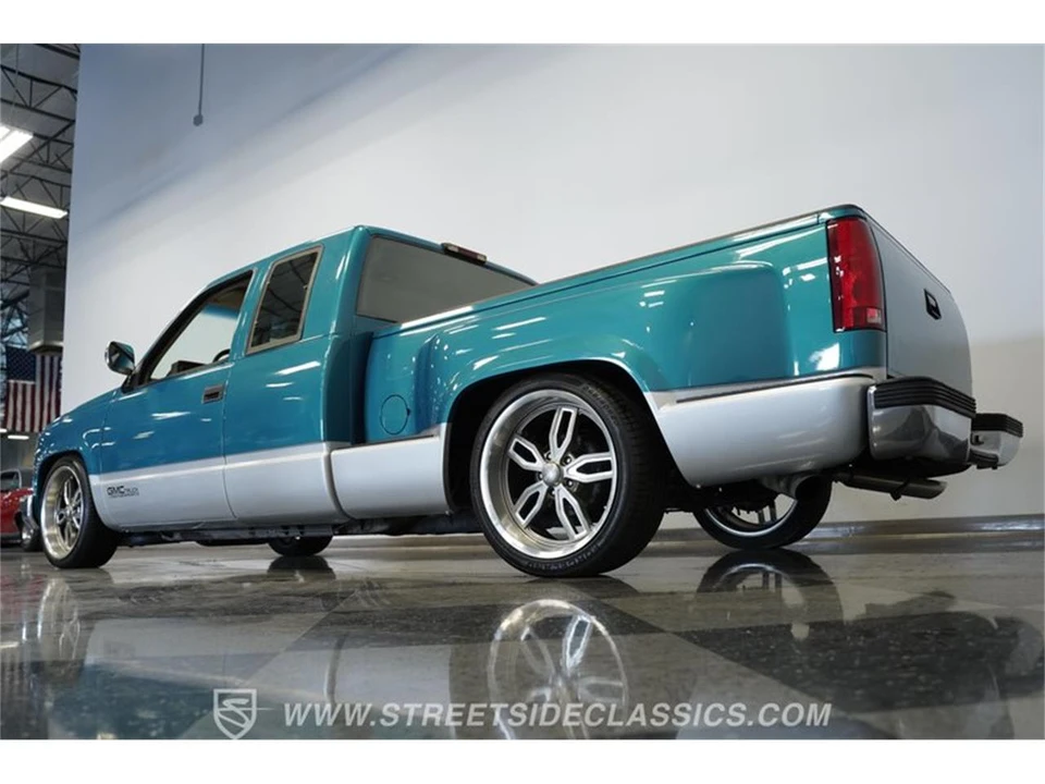1994 GMC C/K - Image 25 of 31
