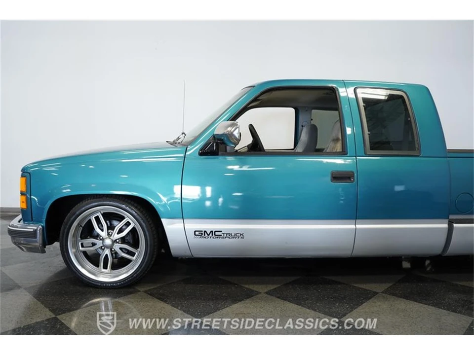 1994 GMC C/K - Image 23 of 31