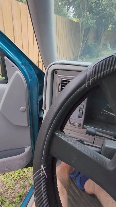 1994 GMC C/K - Image 15 of 15