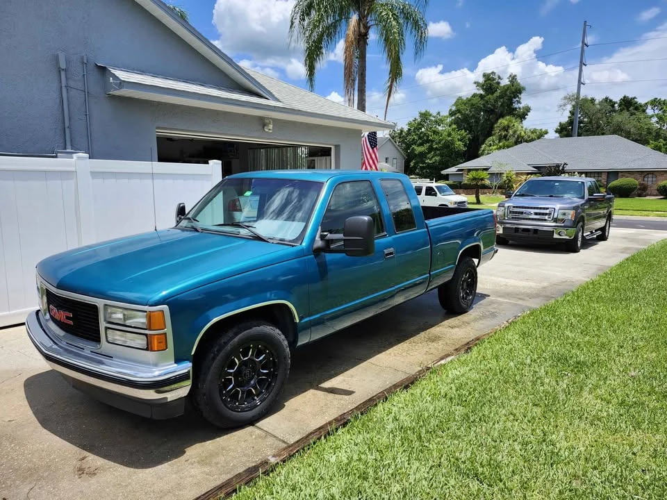 1994 GMC C/K - Image 11 of 15