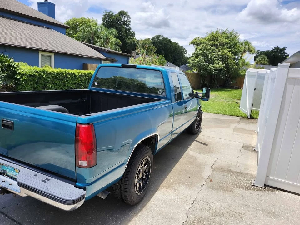 1994 GMC C/K - Image 7 of 15