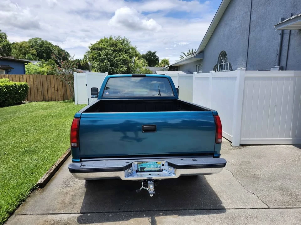 1994 GMC C/K - Image 8 of 15