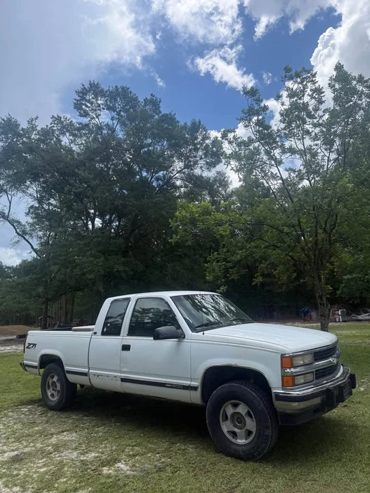 1994 GMC C/K - Image 3 of 8