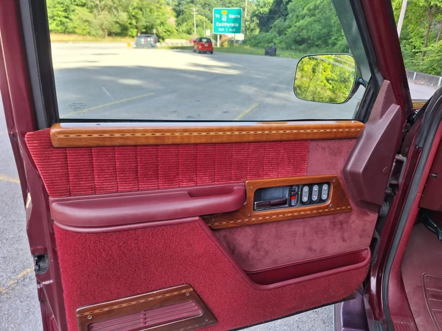 1994 GMC Sierra 1st Gen - Image 8 of 16