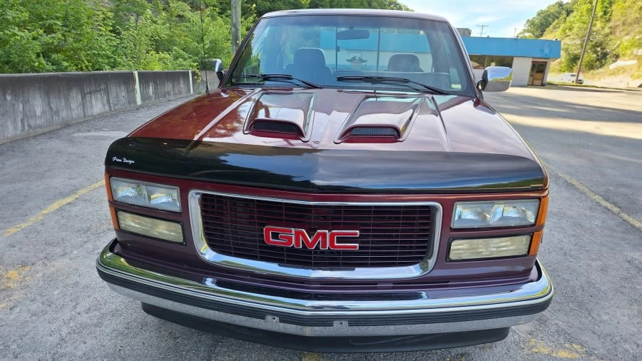 1994 GMC Sierra 1st Gen - Image 2 of 16