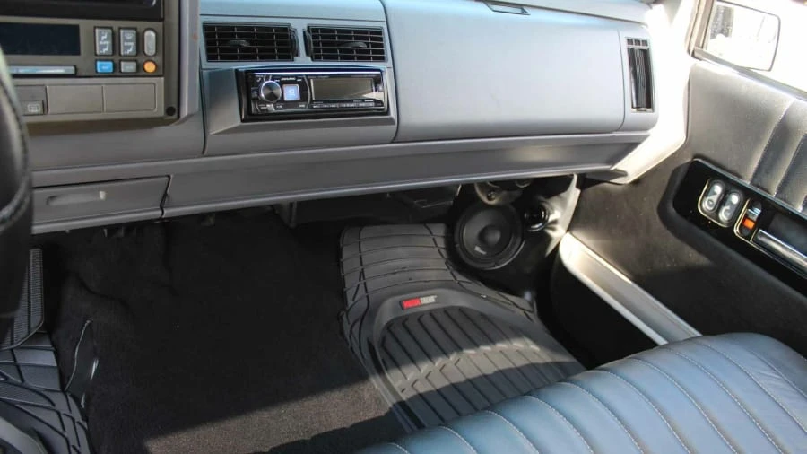 1994 GMC Sierra 1st Gen - Image 10 of 26