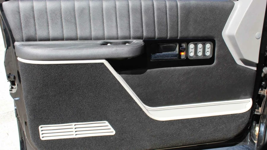 1994 GMC Sierra 1st Gen - Image 15 of 26